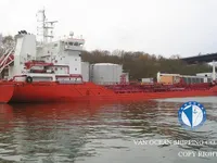 Navio-tanque de óleo/produtos químicos à venda