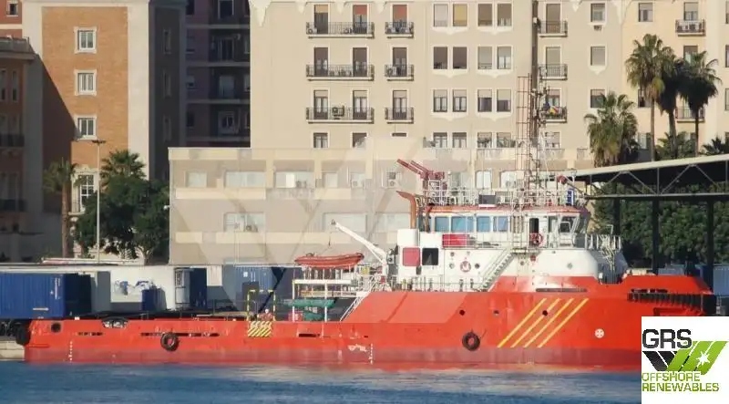 Navio de abastecimento à venda