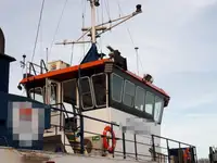 Rebocador à venda