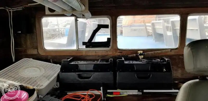 Catamarã à venda