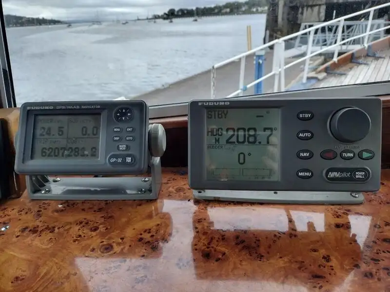 Barco piloto à venda