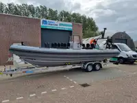 Bote inflável rígido à venda