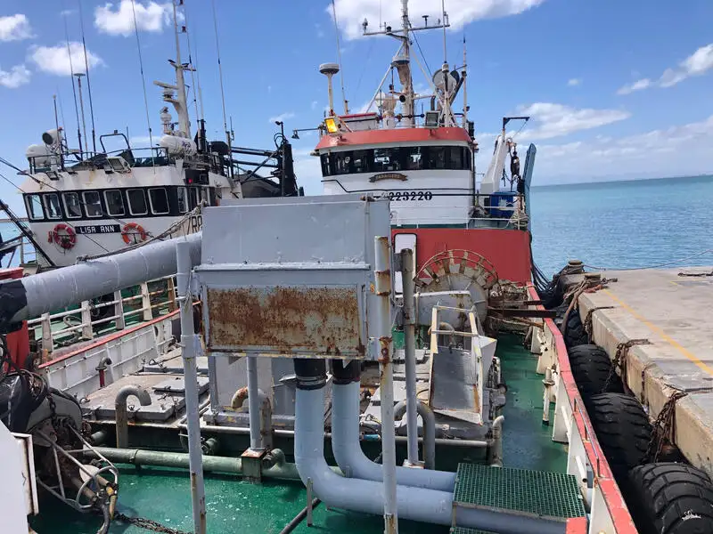 Navio de pesca de arrasto à venda