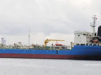Navio-tanque de óleo/produtos químicos à venda