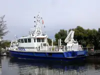 Navio de patrulha à venda