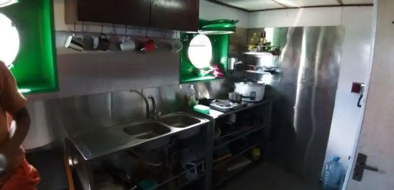 Rebocador à venda