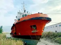 Navio de abastecimento à venda