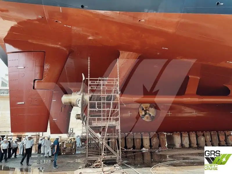 Navio de cruzeiro à venda