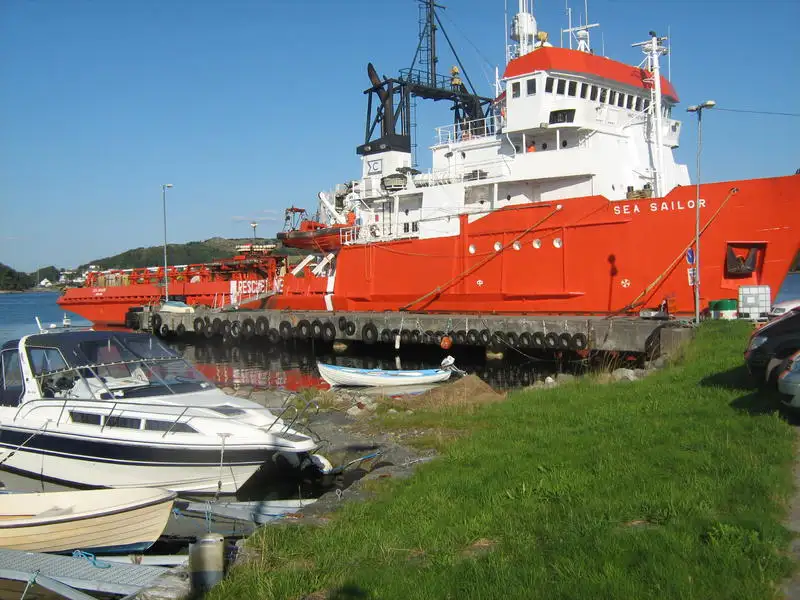 Navio de apoio a plataformas (PSV) à venda