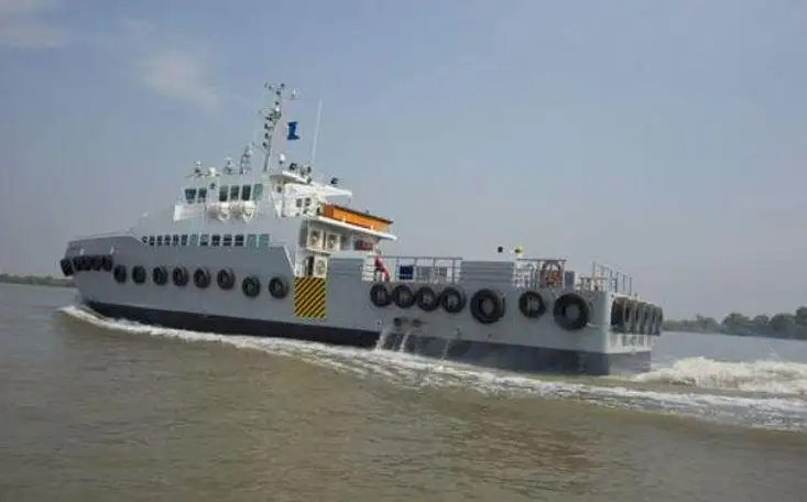 Navio de patrulha à venda