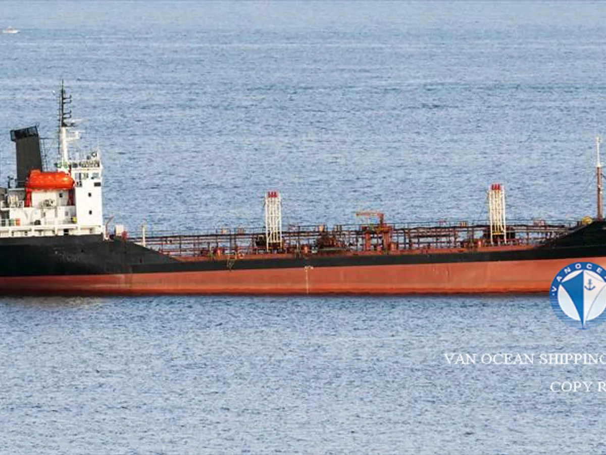 Navio-tanque de óleo/produtos químicos à venda