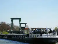 Navio graneleiro à venda