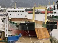 Balsa de desembarque, tanque à venda