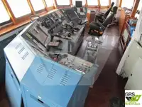 Navio de abastecimento à venda