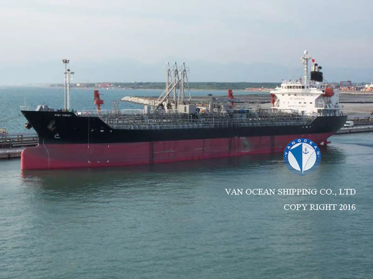 Navio-tanque de óleo/produtos químicos à venda