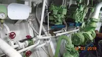 Navio transportador de GNL à venda
