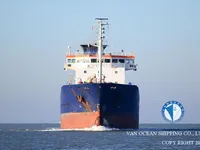 Navio-tanque de óleo/produtos químicos à venda