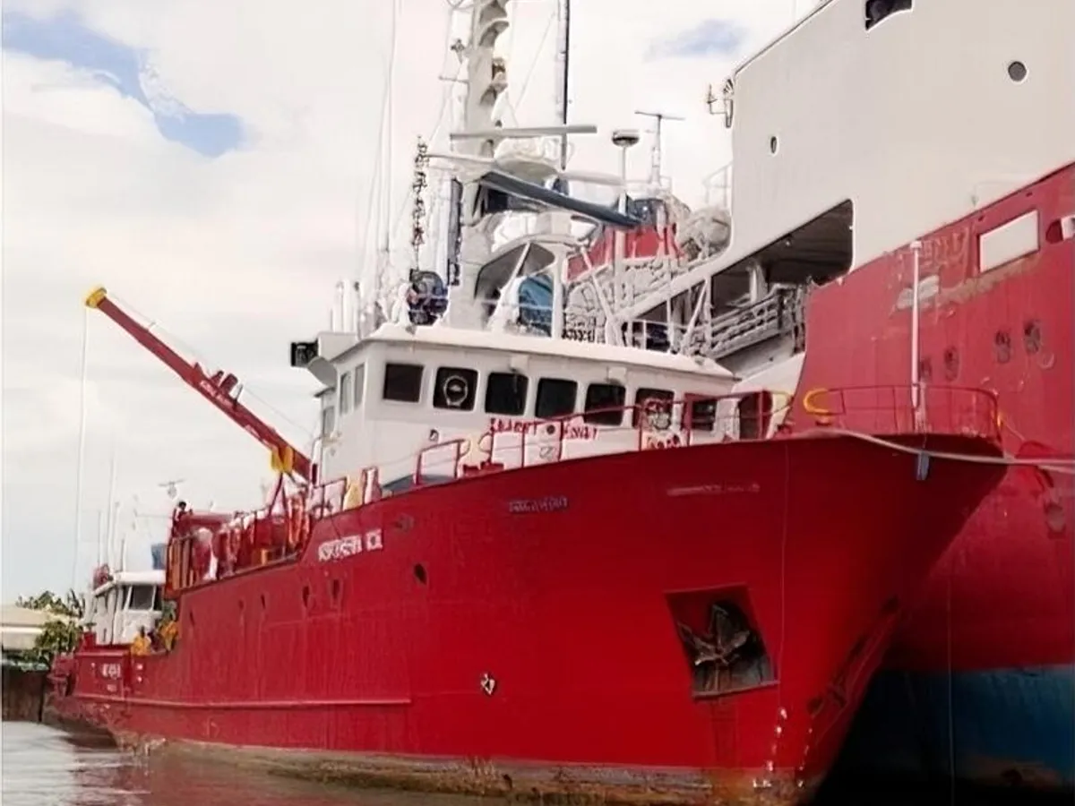 Navio de Suprimento Rápido (FSV) à venda