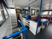Rebocador à venda