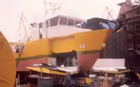 Rebocador à venda