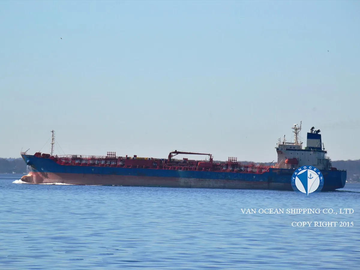 Navio-tanque de óleo/produtos químicos à venda