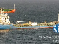 Navio-tanque de óleo/produtos químicos à venda