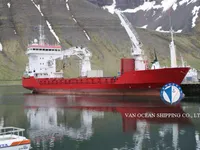 Navio frigorífico à venda