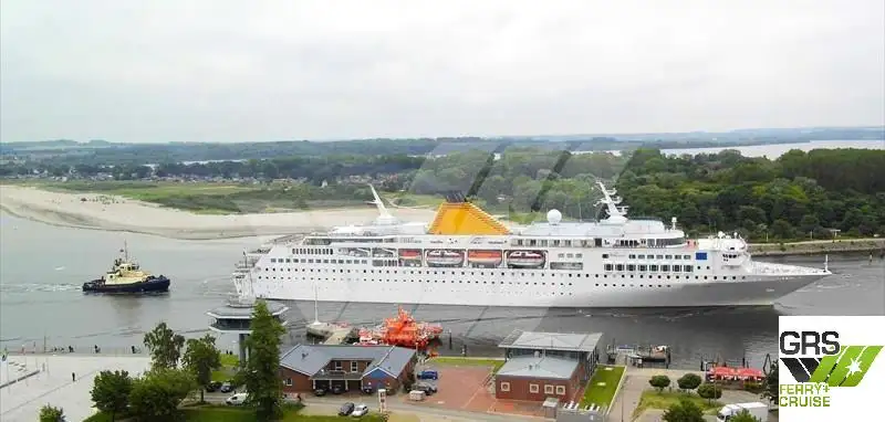 Navio de cruzeiro à venda
