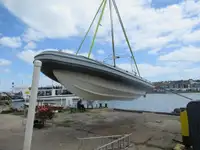 Bote inflável rígido à venda