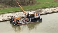 Navio porta-contêineres à venda