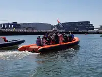 Navio porta-contentores à venda