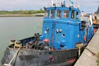 Rebocador à venda