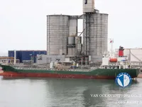 Navio-tanque de óleo/produtos químicos à venda