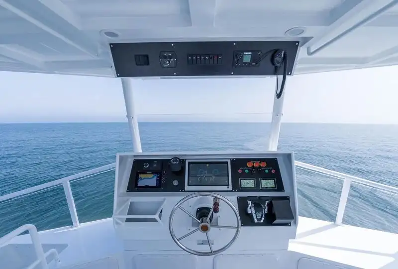 Catamarã à venda