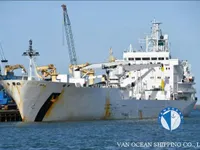 Navio frigorífico à venda