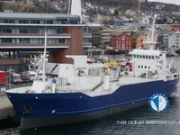 Navio frigorífico à venda