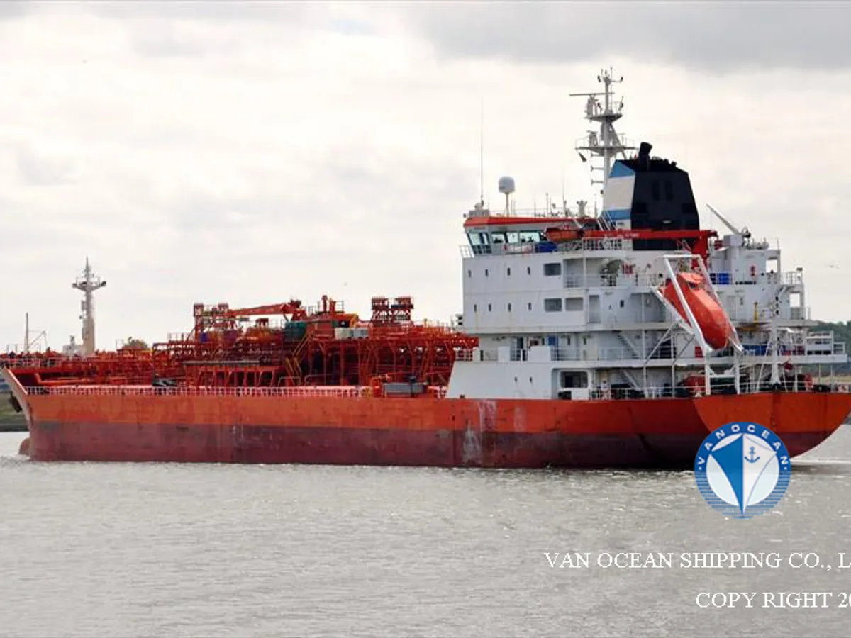 Navio-tanque de óleo/produtos químicos à venda