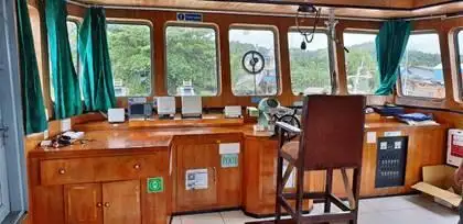 Balsa de desembarque, tanque à venda