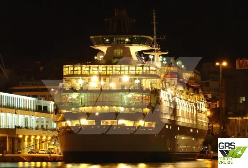 Navio de cruzeiro à venda
