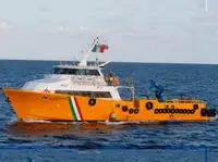 Barco da tripulação à venda