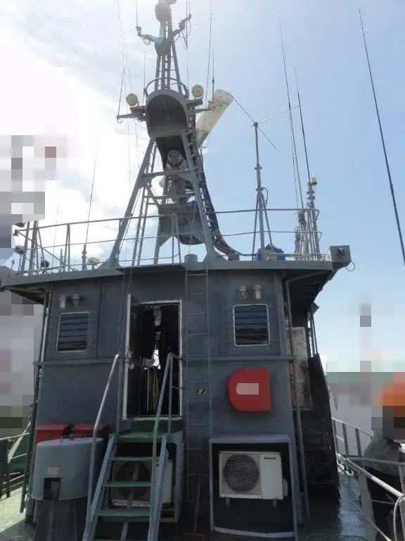 Navio de abastecimento à venda