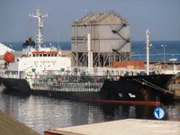 Navio-tanque de óleo/produtos químicos à venda