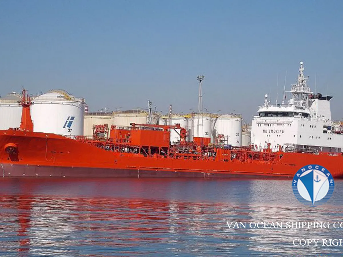 Navio-tanque de óleo/produtos químicos à venda