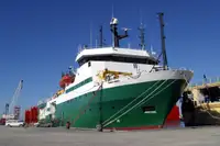 Navio de pesquisa à venda