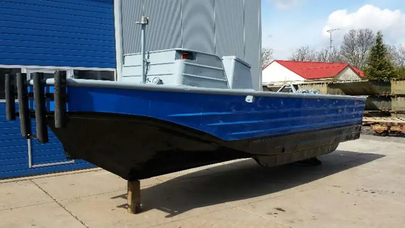 Barcos de trabalho à venda