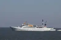 Navio de passageiros à venda