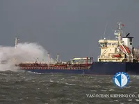 Navio-tanque de óleo/produtos químicos à venda