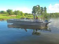 Balsa de desembarque, tanque à venda