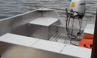 Barcos de trabalho à venda