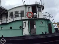 Rebocador à venda